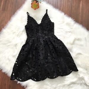 ANGL Scalloped Lace Dress Black Size Small